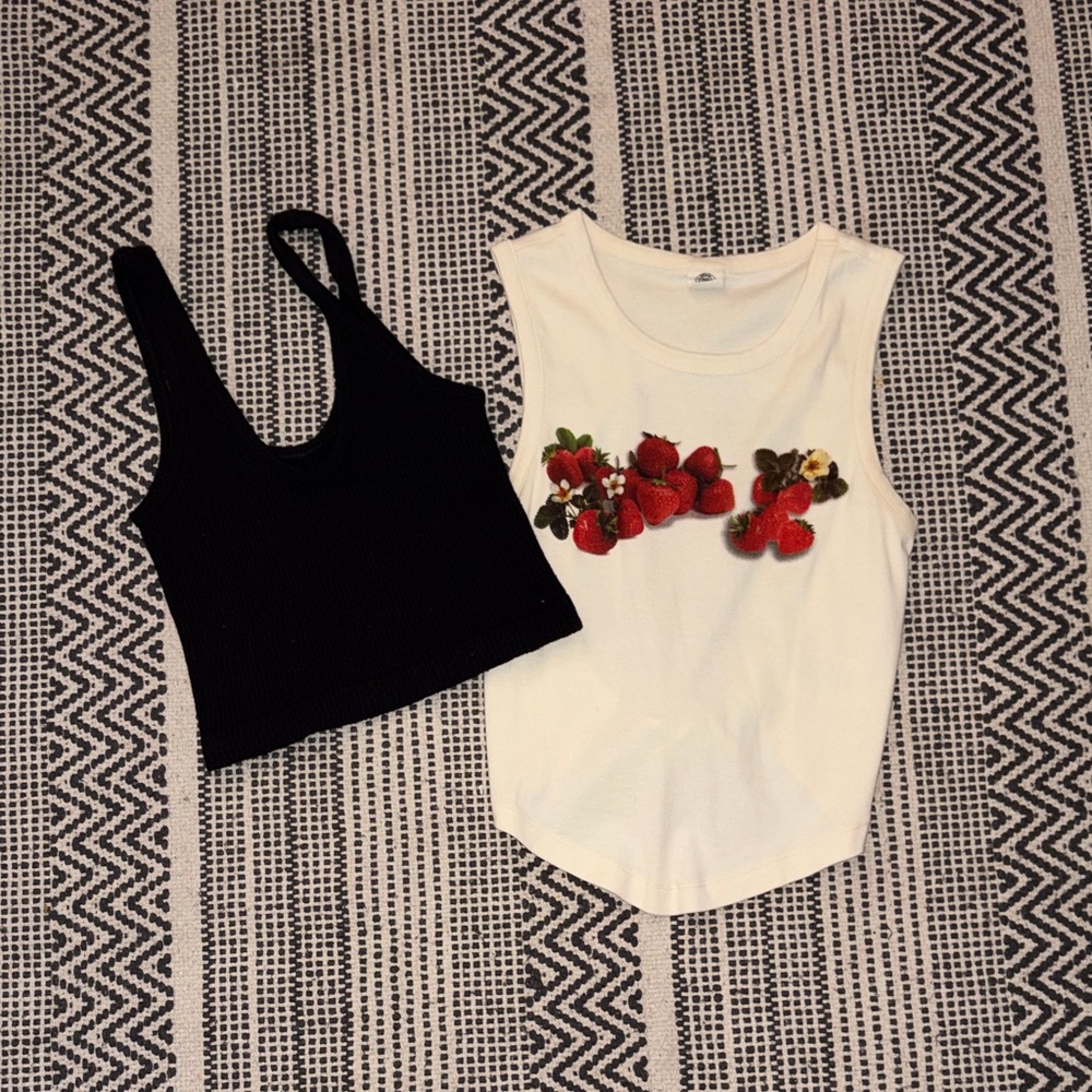 Urban outfitters tank top bundle